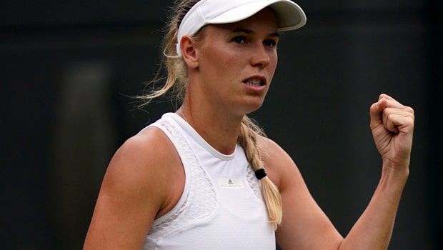 Tay vợt Wozniacki bỏ cuộc ở trận đấu đầu tiên tại giải Madrid Mở rộng